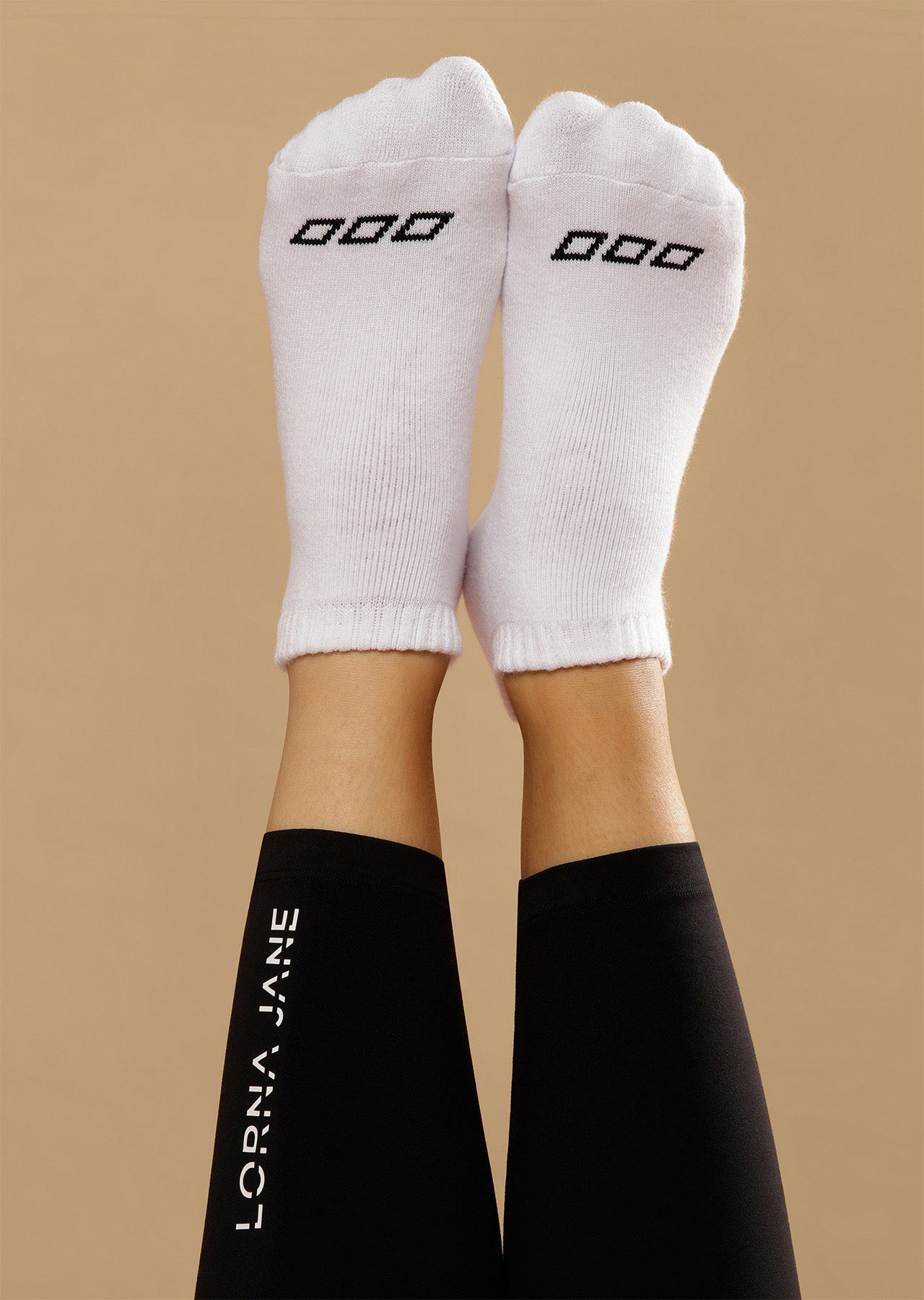 Lorna Jane Icon Pilates Grip Socks - White