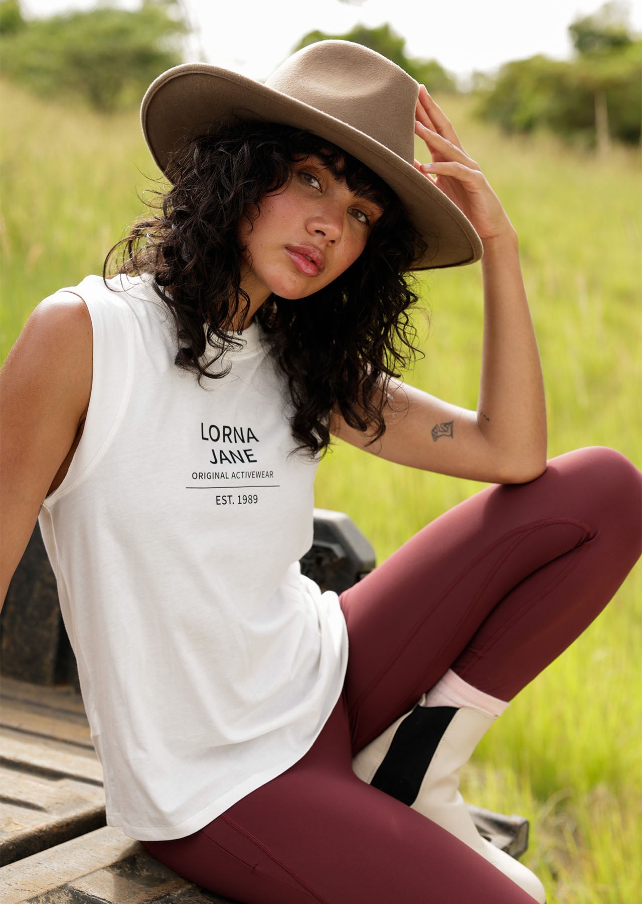 Lorna Jane Peak Performance Active Muscle Tank - Porcelain