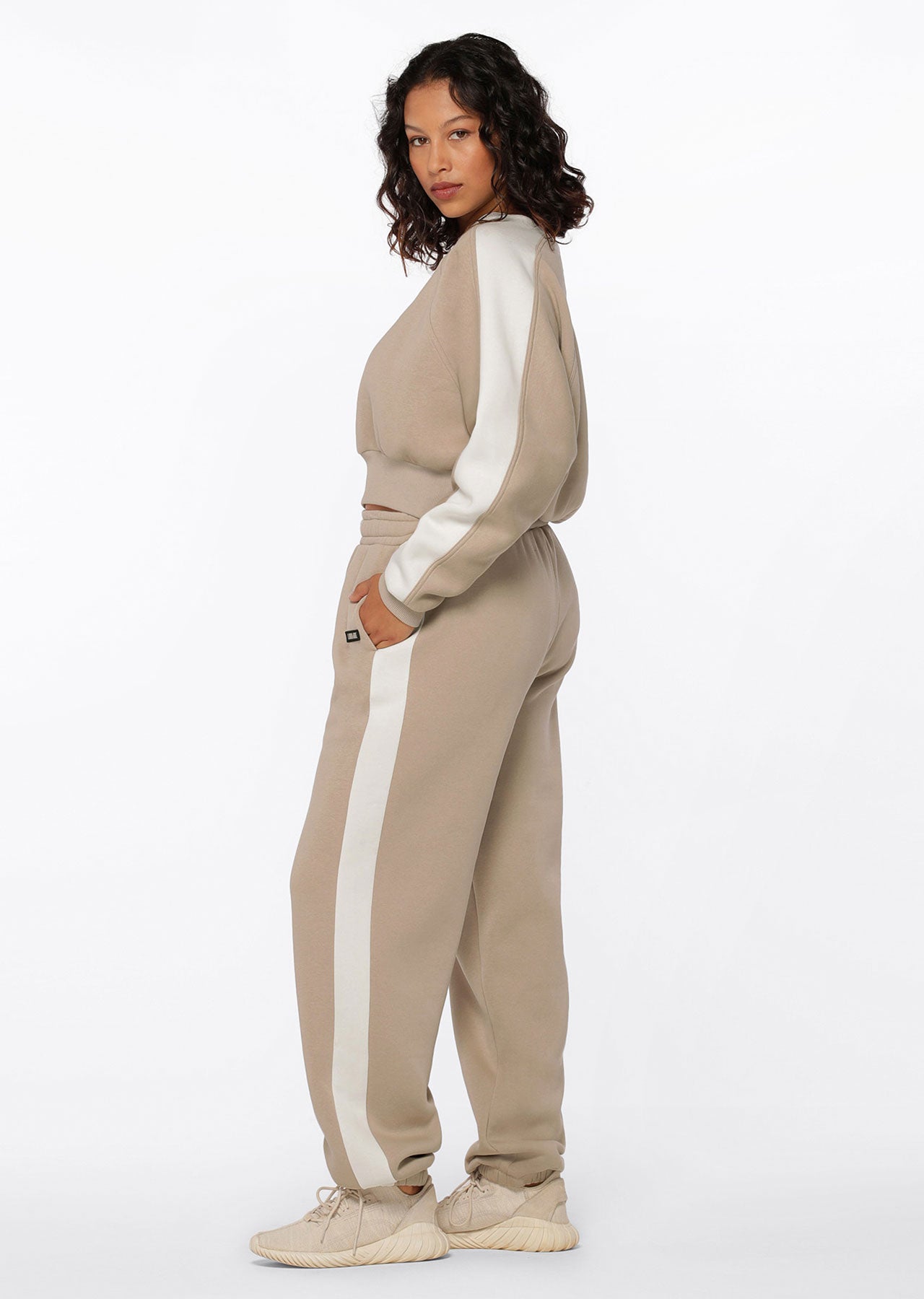 Lorna Jane Serene Fleece Crop Jumper - Off-White