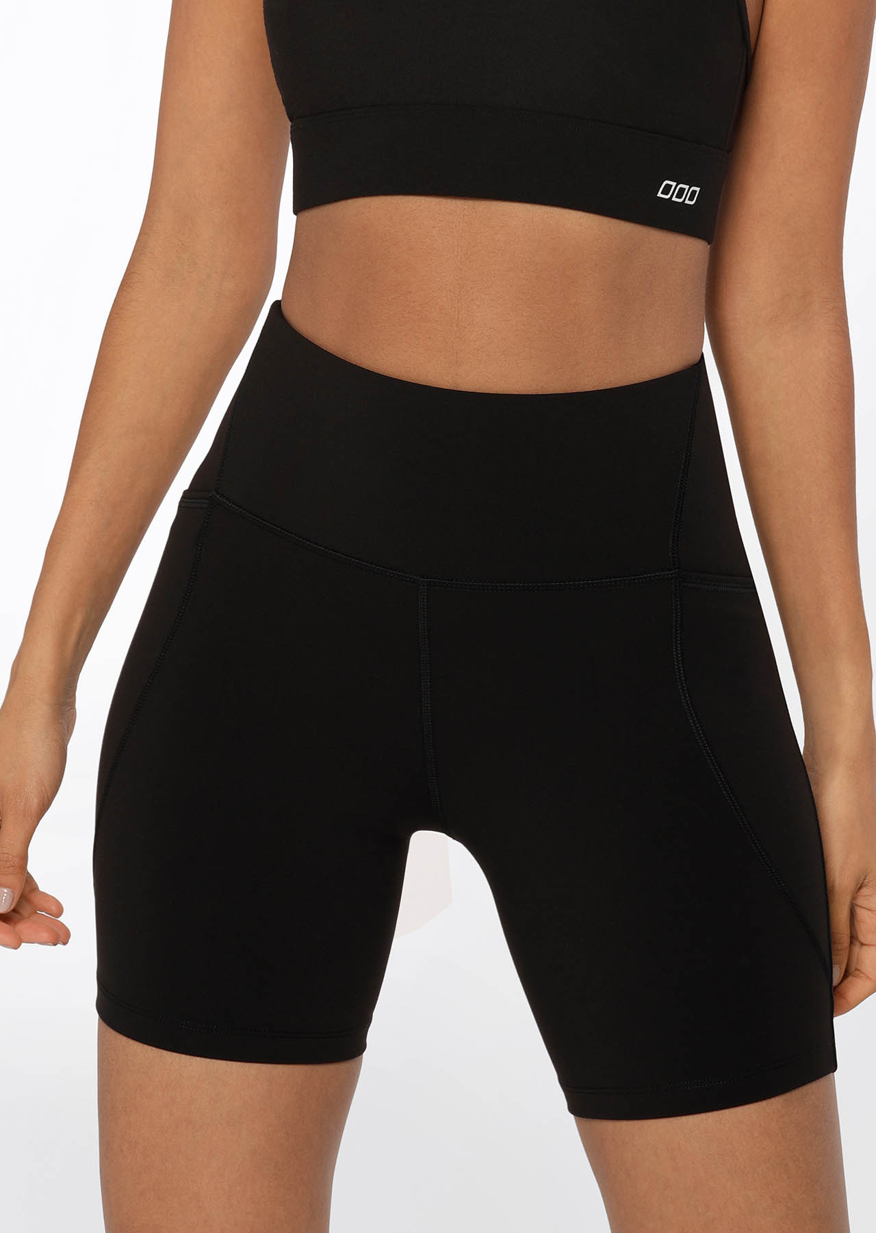 Lorna Jane No Chafe Aloe Vera Bike Shorts - Black