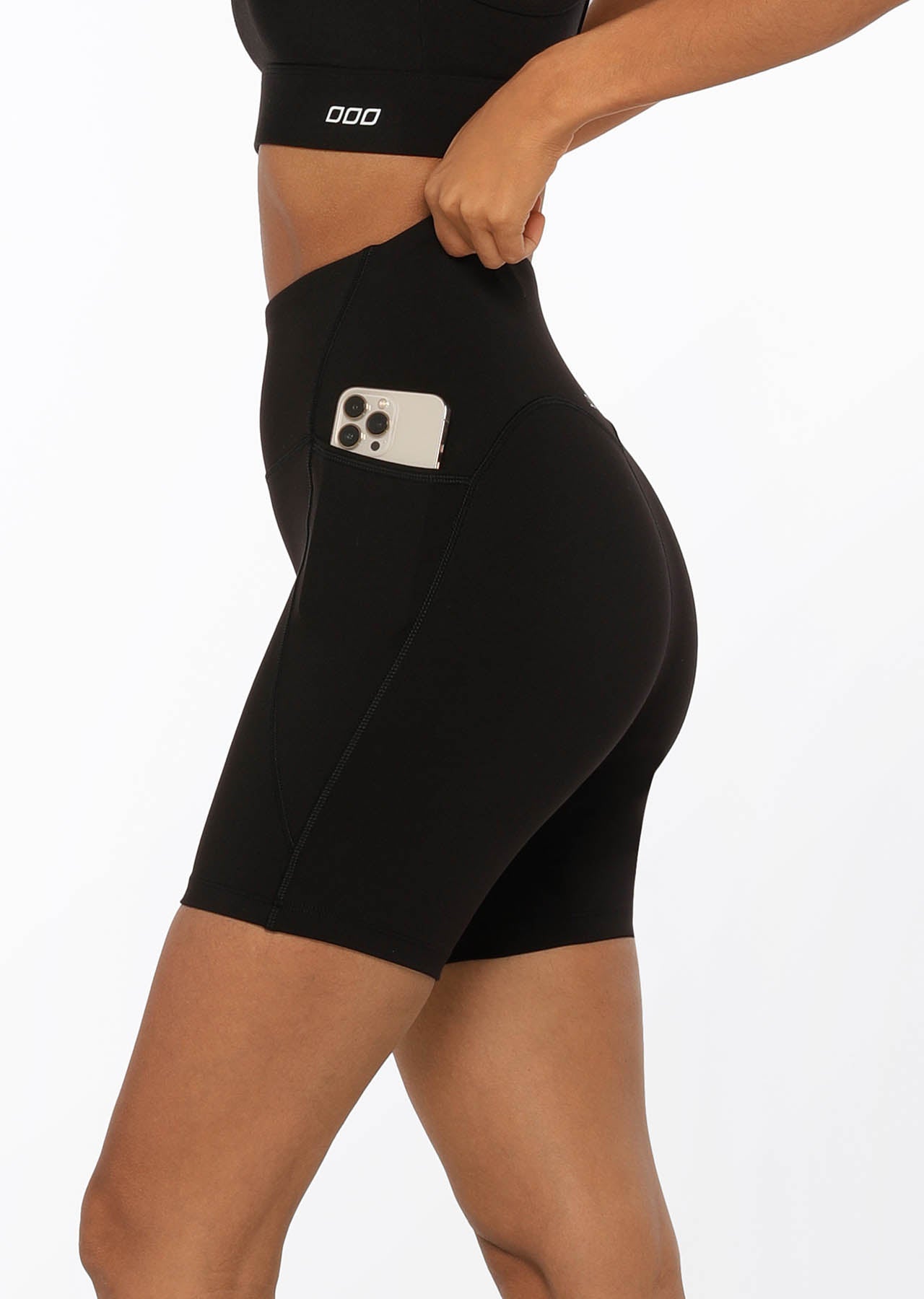 Lorna Jane No Chafe Aloe Vera Bike Shorts - Black