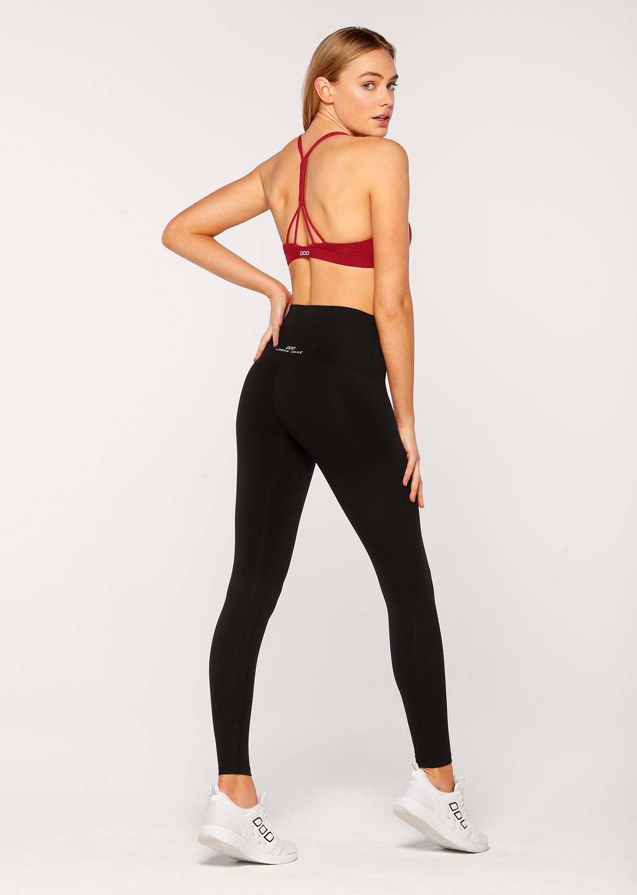 Lorna Jane Plunge Sports Bra - Dark Red
