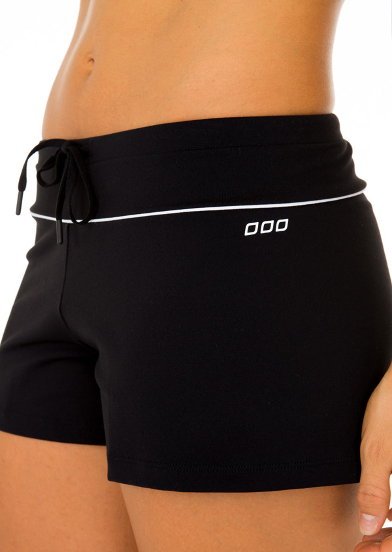 Lorna Jane Sally Kickshorts - Black