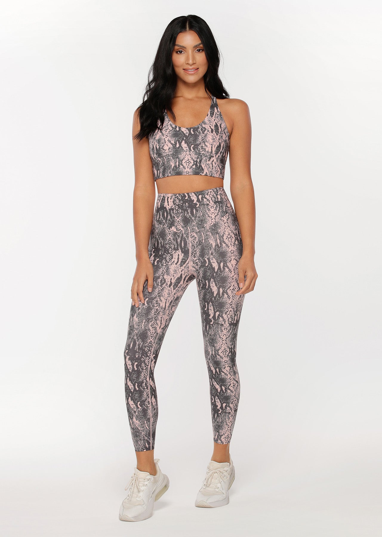 Lorna Jane Venom Longline Sports Bra - Venom Print