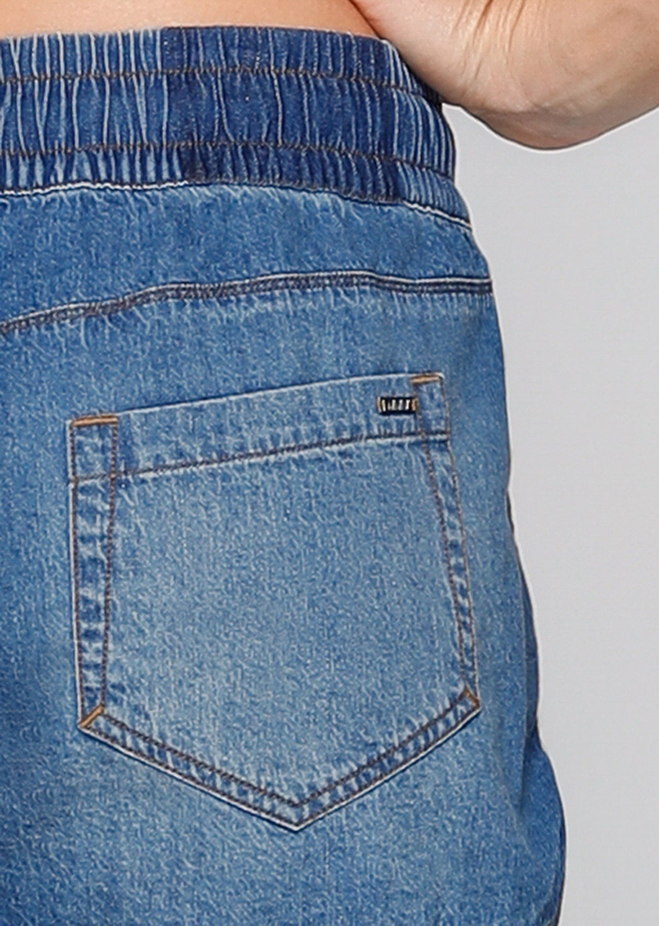 Lorna Jane Weekend Adventurer Run Shorts - Denim