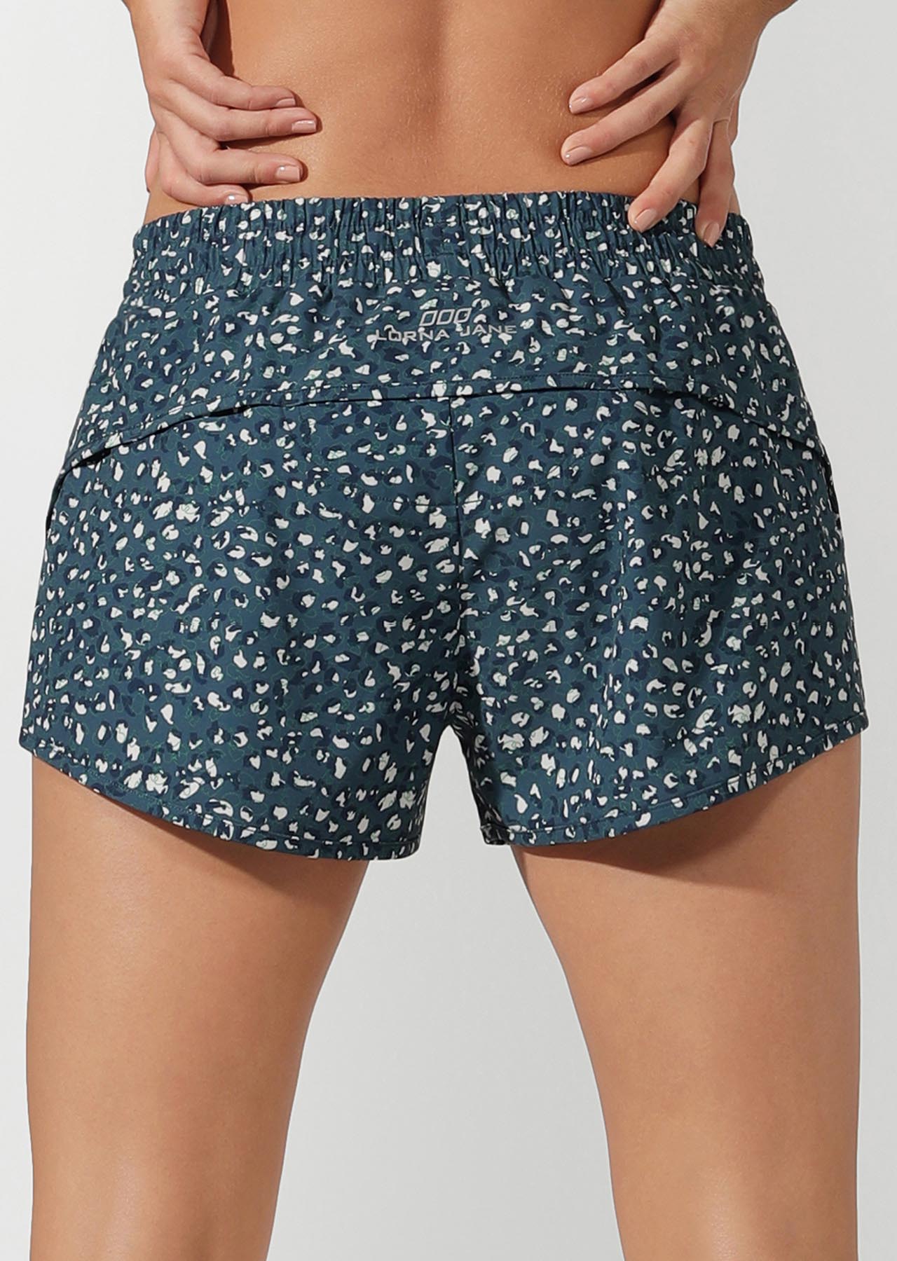 Lorna Jane Wild Run Shorts - Wild Print