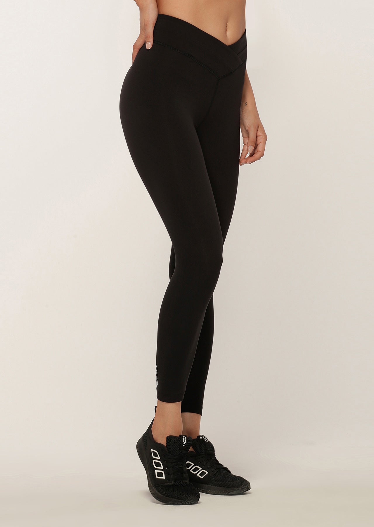 Lorna Jane Wrap Waistband Ankle Biter Tight - Black