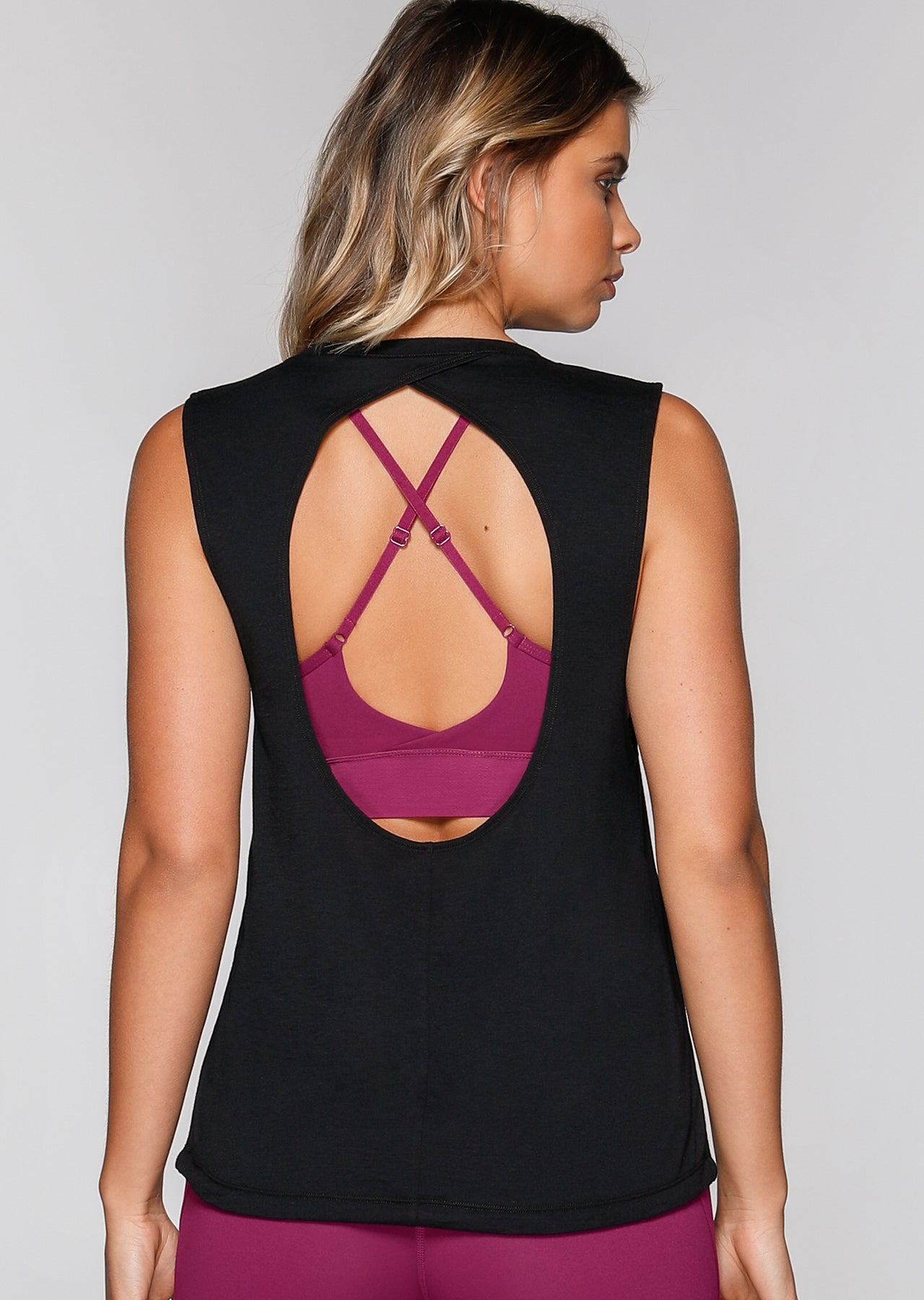 Lorna Jane Yoga Time Tank - Black